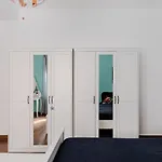 Scarfoglio Guest House