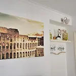 Vatican Sweet House Near Metro Cipro