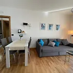 Aurelia Sweet House