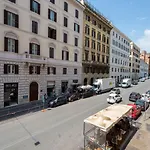 The Best Rent - Two-Bedroom Apartment In Colosseum Area