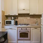 Castel Sant\'Angelo Cozy Flat