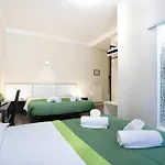 Comfort Rooms Piazza Mariano Armellini