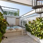 Amazing Piazza Venezia With Jacuzzi And Terrace