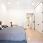 Appia Luxe - A Poche Fermate Del Centro