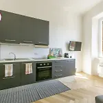 C M Civitas Leonina Luxury