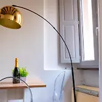 Elegantis Trevi Suite Apartment - Just 50M From Trevi Fountain