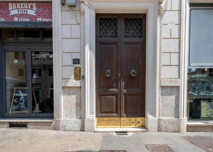 The Best Rent - Two-Bedroom Apartment In Colosseum Area