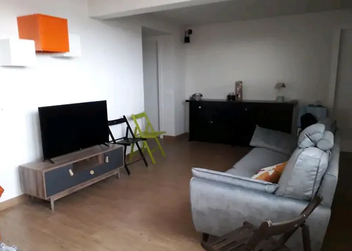 Stanza In Superattico, Terrazzato, Luminoso, Accogliente, Bagno Privato