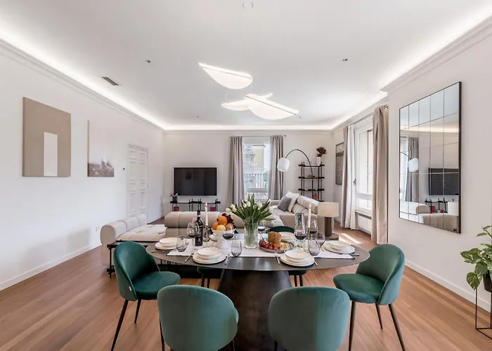 The Best Rent - Prestigious Multi-Bedroom Apartment Overlooking St. Peter\'S