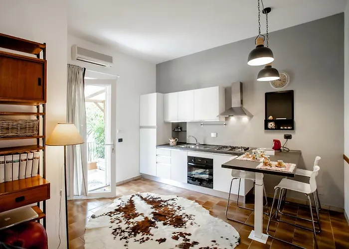 Roma, Deliziosa Casa Indipendente Immersa Nel Verde