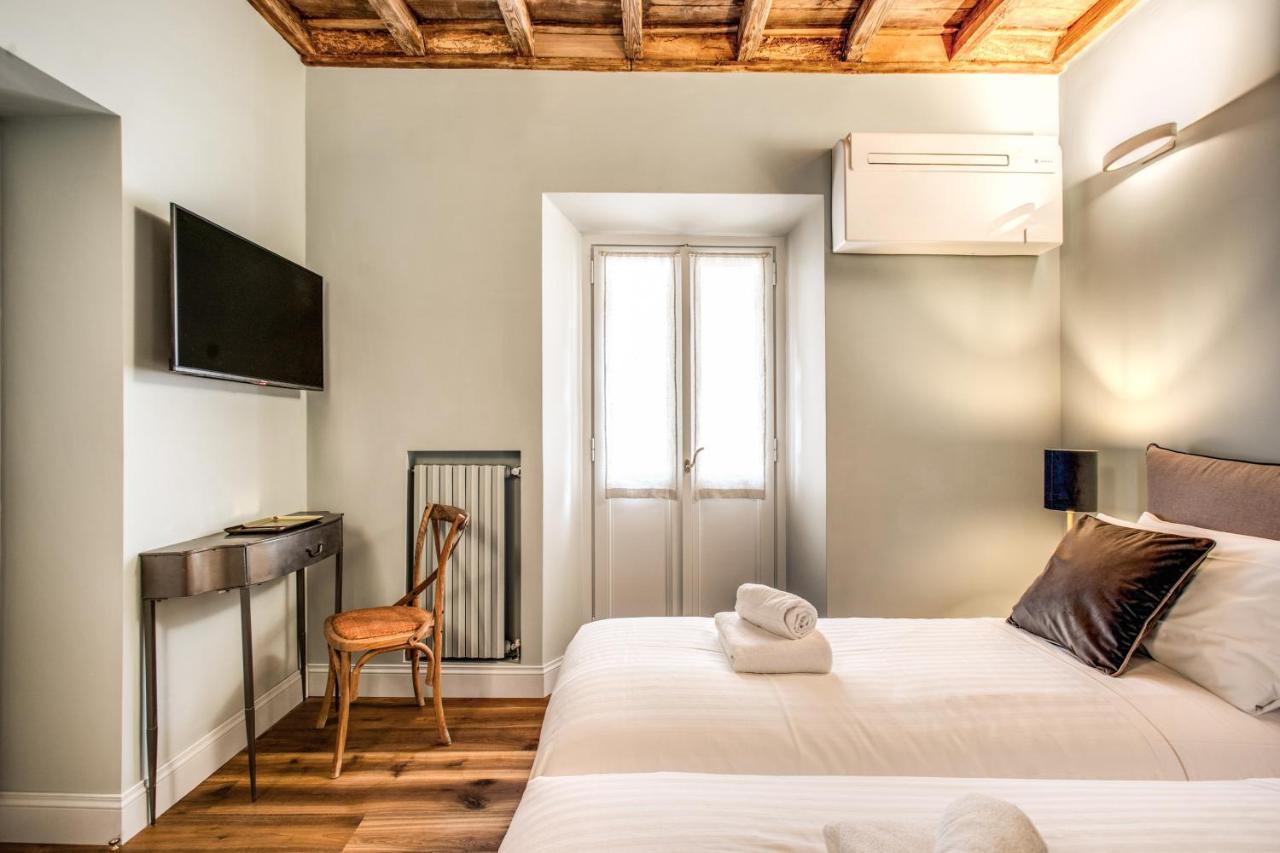 Appartement Febo Decharm *