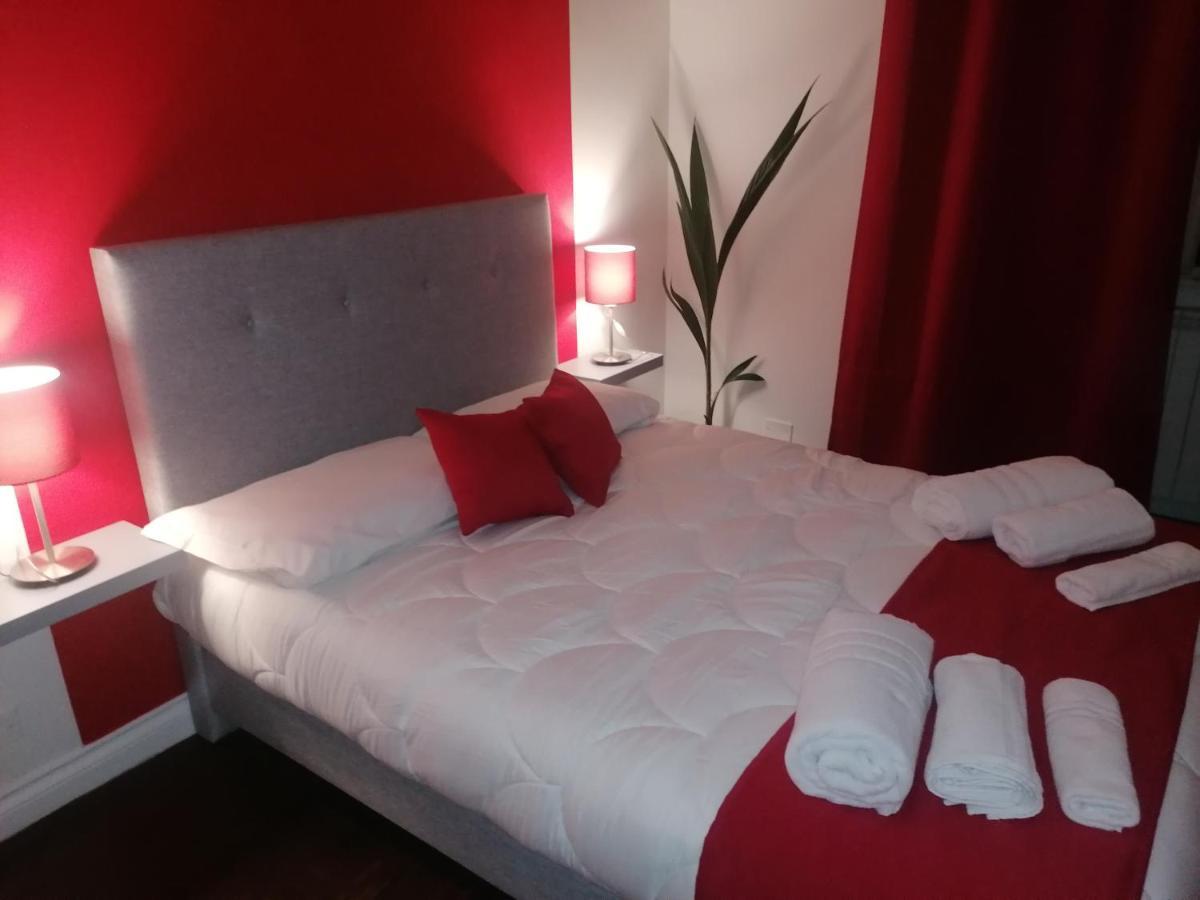 Shine House Guest house