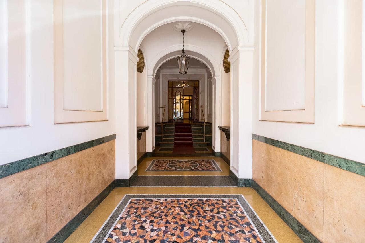 Apartment Silver Coliseum Rome