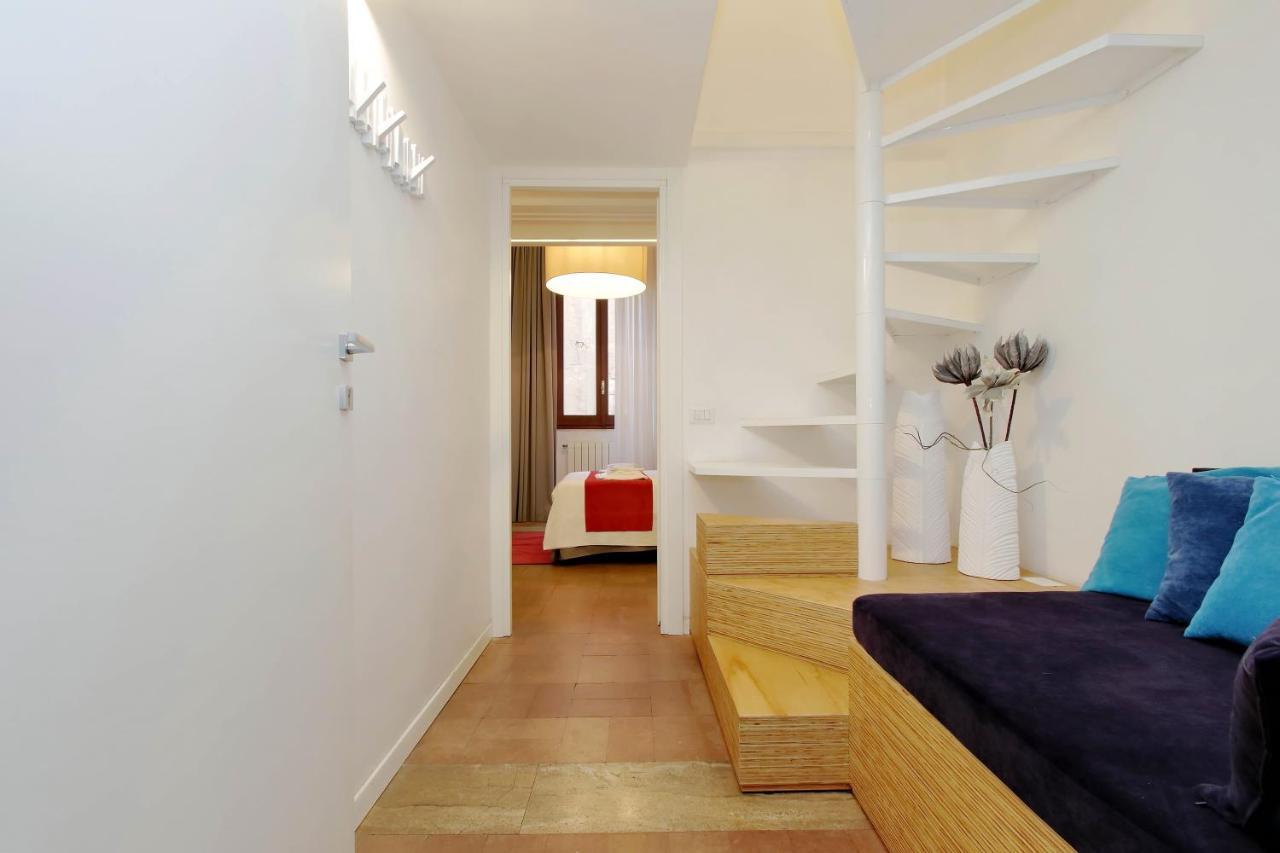 B&g Navona Apartamento