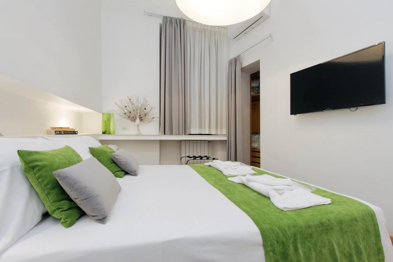 B&g Navona Apartamento *