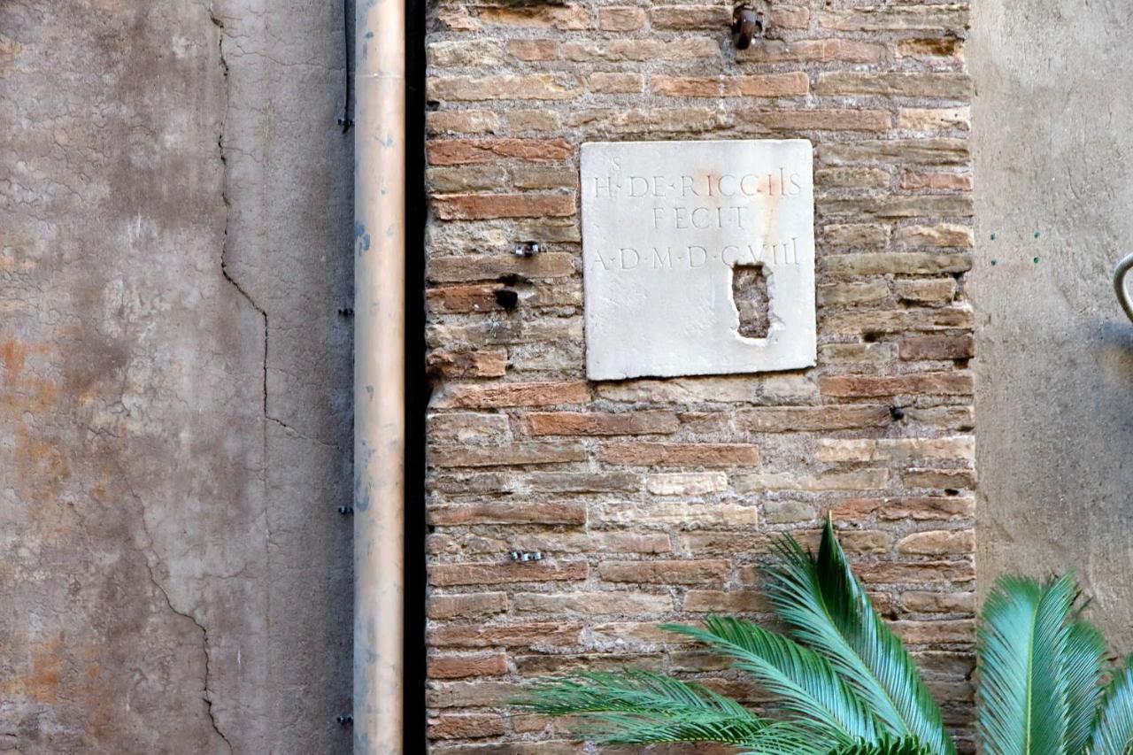 B&g Navona