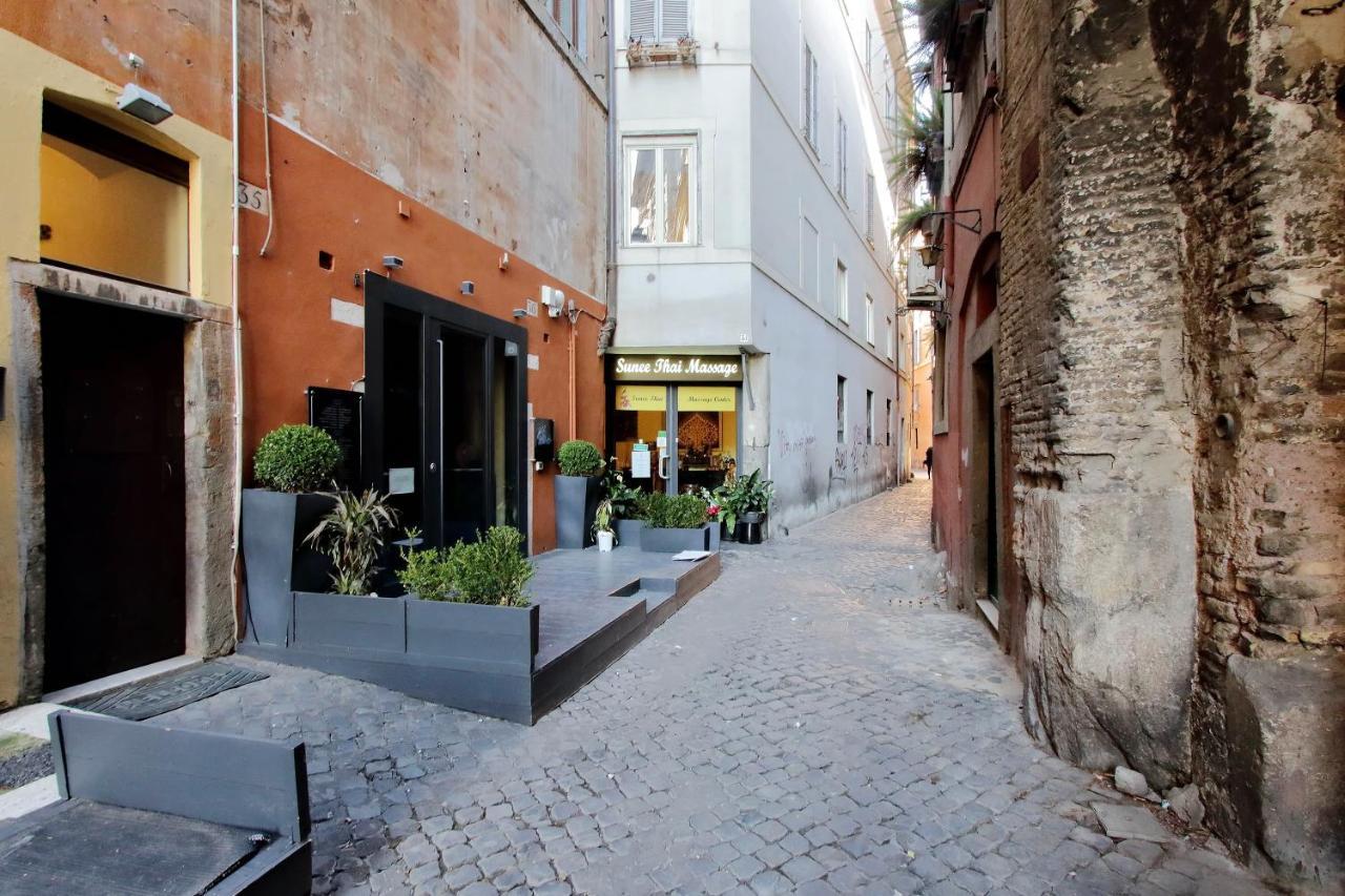 B&g Navona