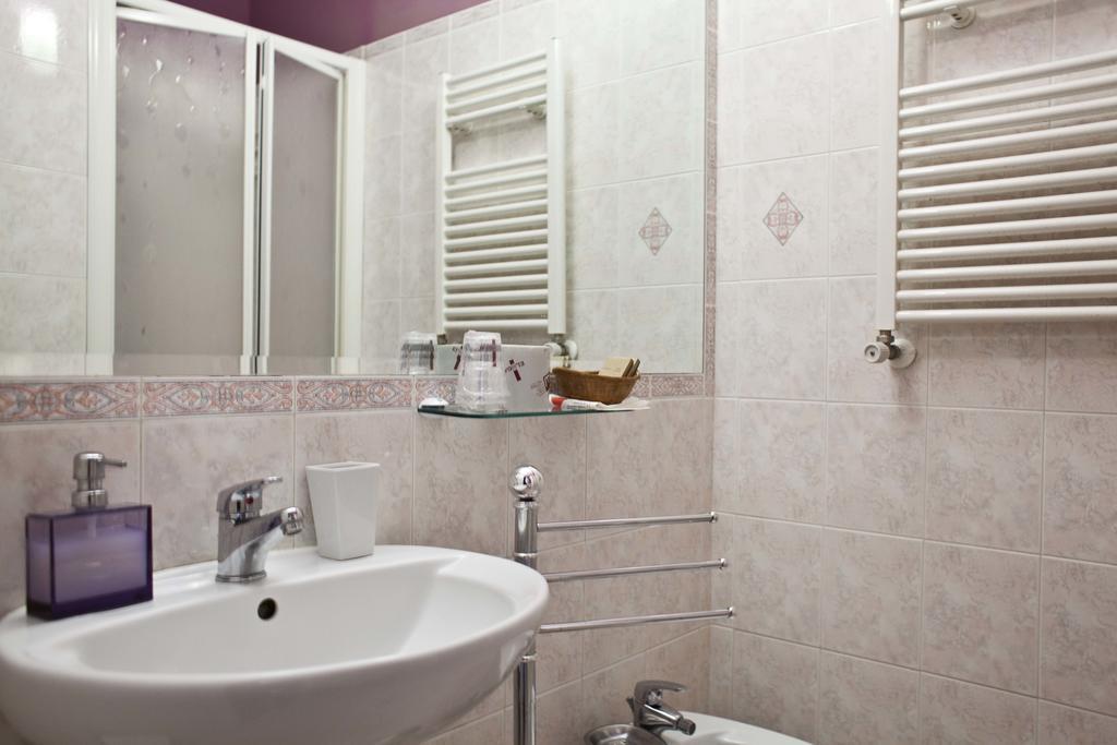 Happy Guest house