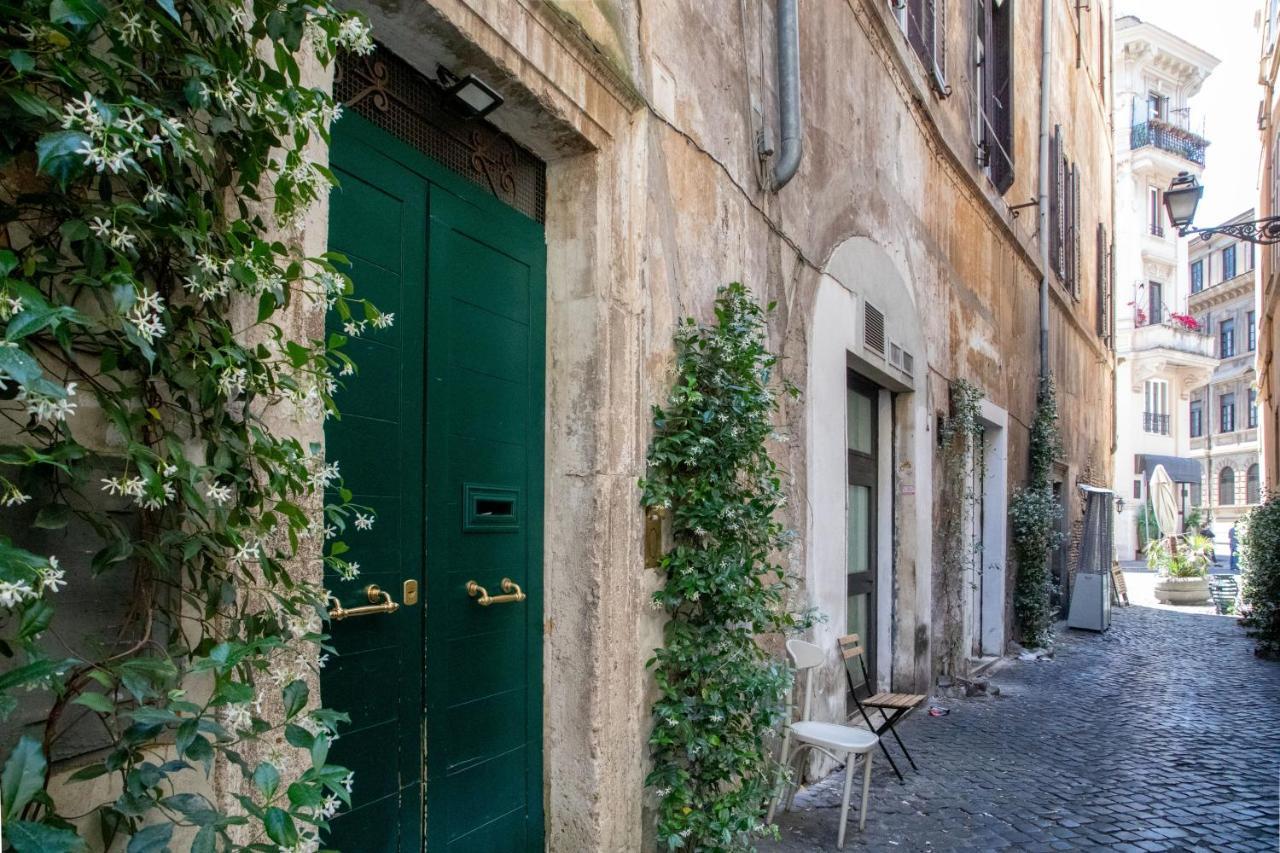 Sant'ambrogio 7 Holiday home *