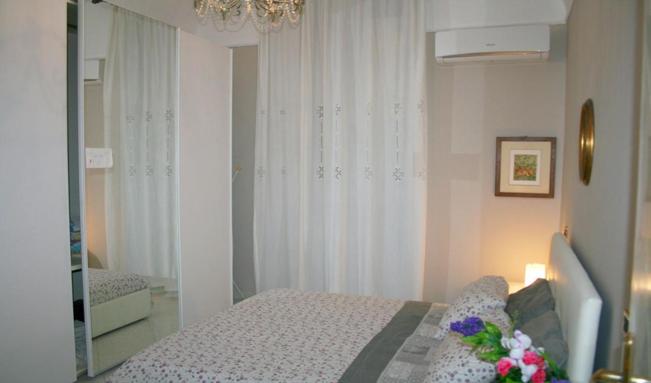 Apartment Montebello - Julia Rome