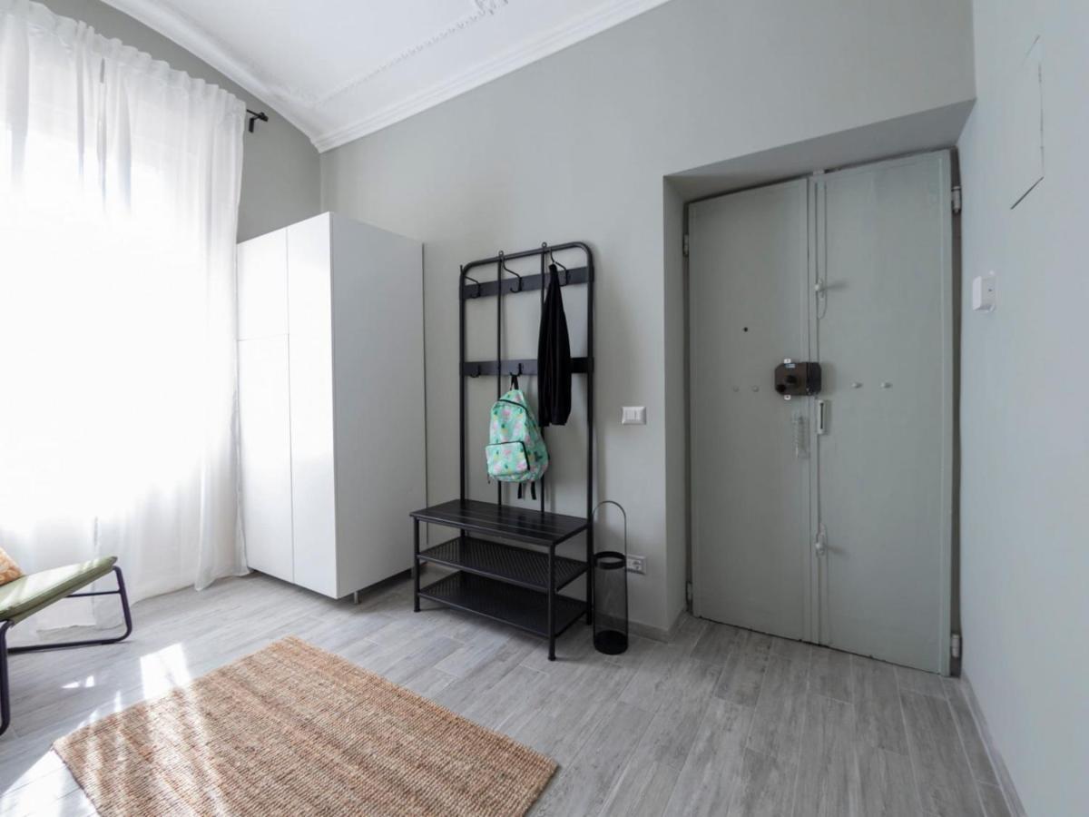 The Rent - Close To Termini Station Appartement Rome