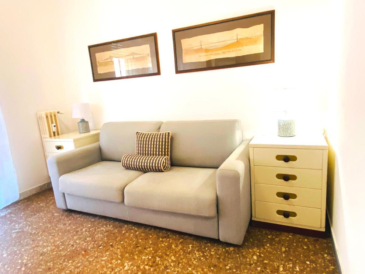 Trastevere For You... 3 Bedrooms Appartement Rome