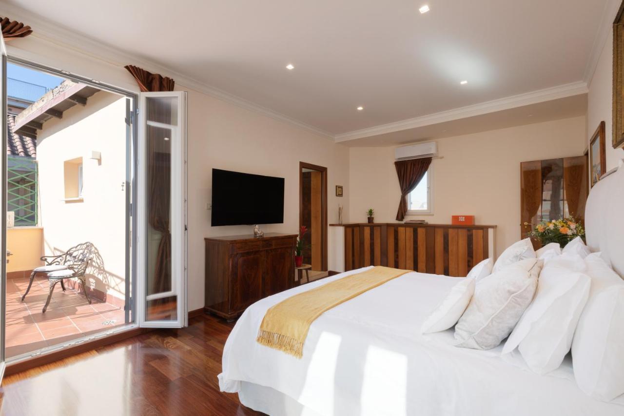 Atticus Forum Romanum Luxury Penthouse Rome