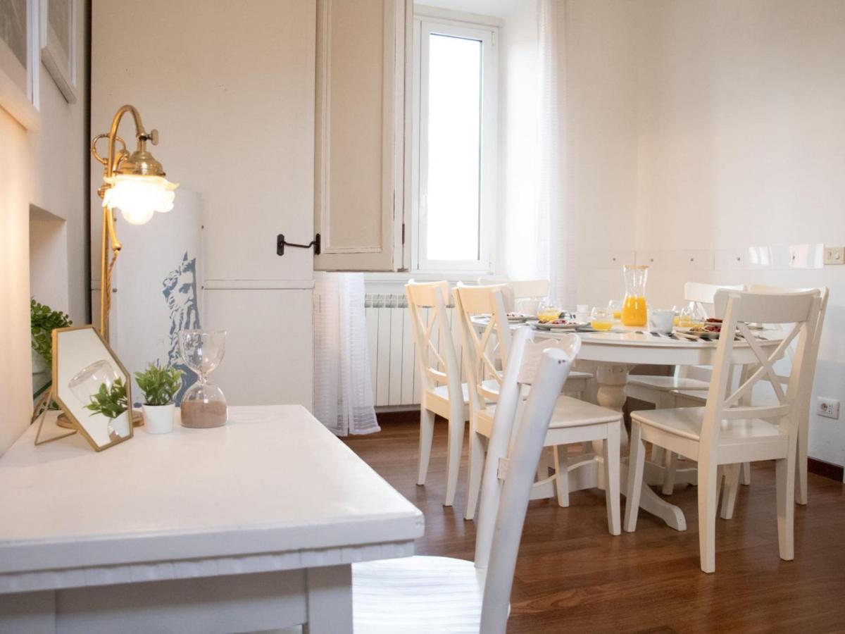 Apartment The Best Rent - Three-bedroom Close To Colosseo *