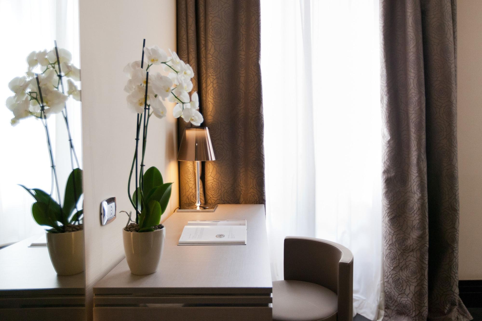 Hotel Quirinale Luxury Rome