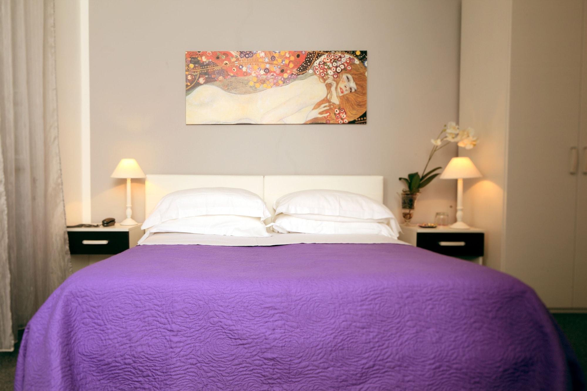 Pirandello 3* Rome