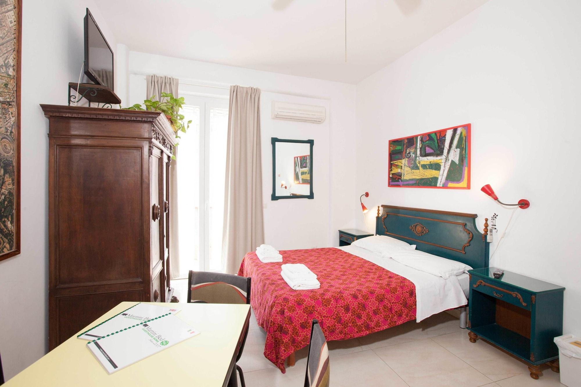 Hotel Martini Bed Rome