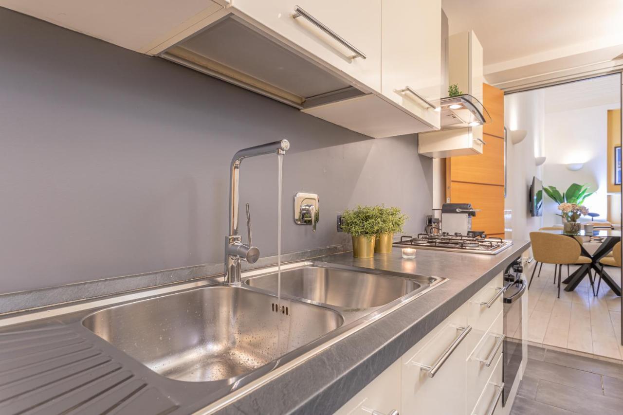 Melissa Stylish Loft At Vatican Museum Apartment