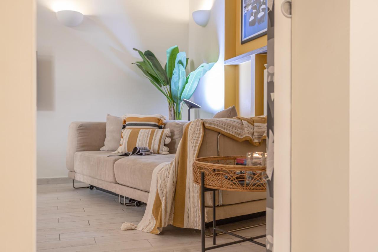 Melissa Stylish Loft At Vatican Museum Apartment *