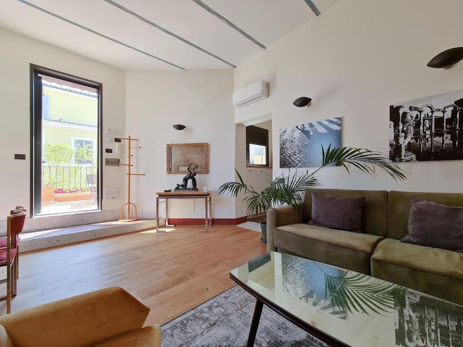 Boutique Penthouse With Terrace, Spanish Steps Appartamento Roma