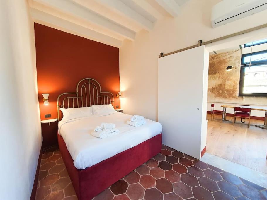 Boutique Penthouse With Terrace, Spanish Steps Appartamento Roma