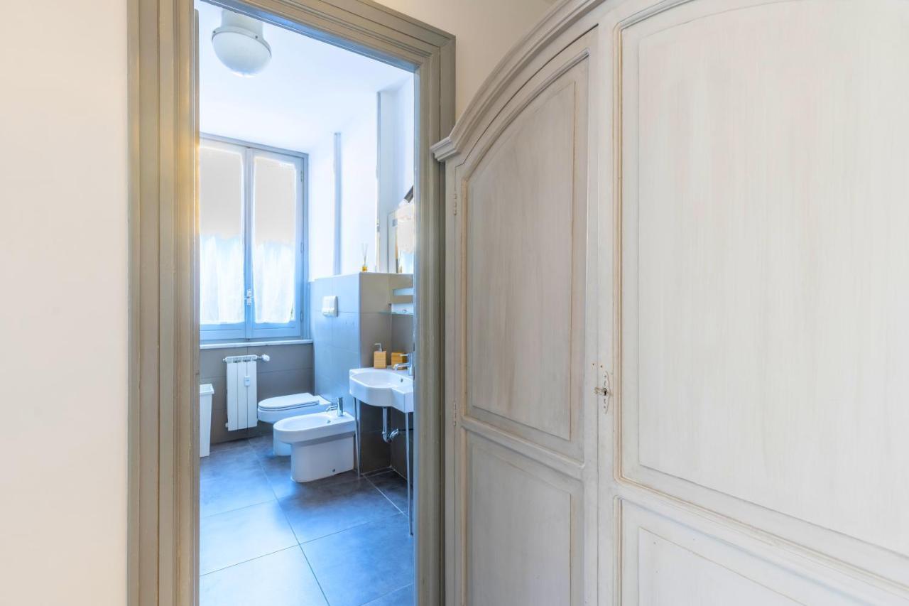 Hostly - Nicole Volturno- Full Center * Rome