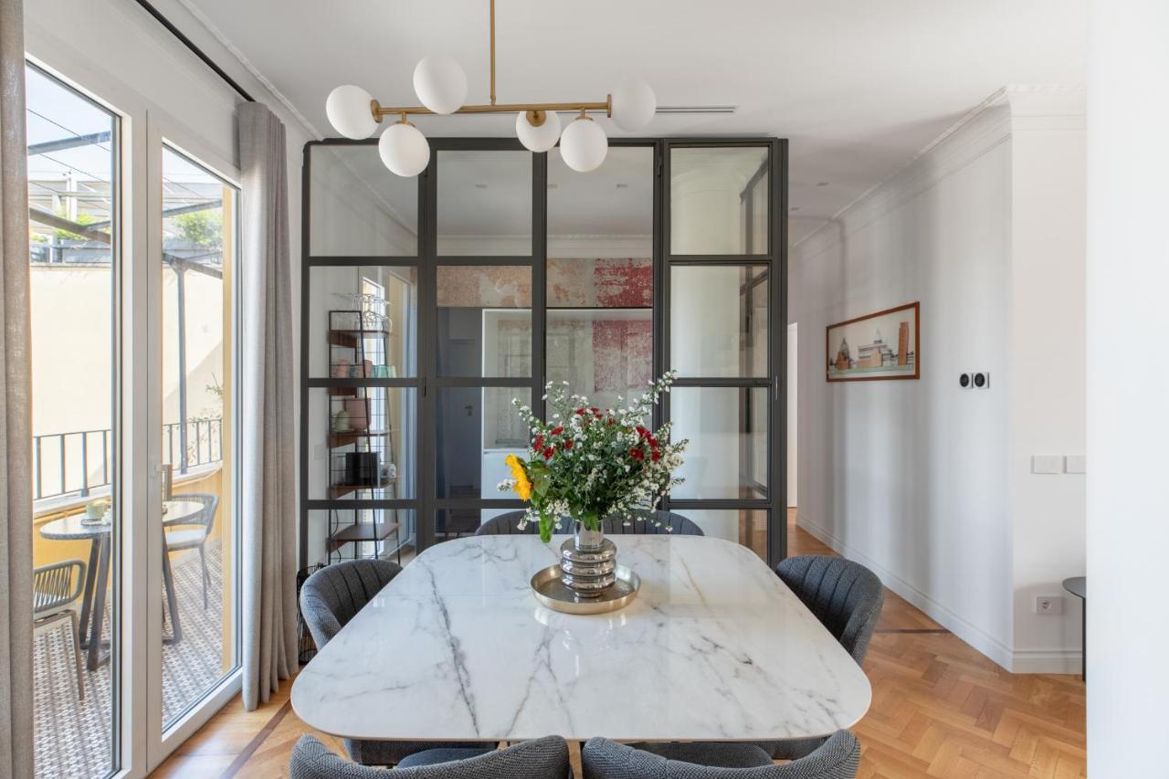 Apartment Iflat With Views