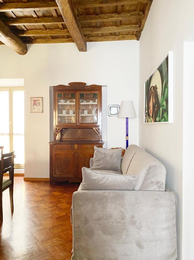Apartment Enchanting In The Heart Of Rome