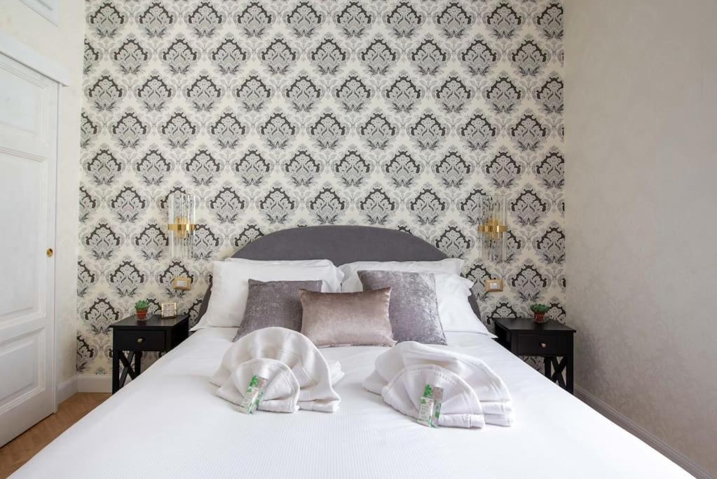 Colosseum 10steps Away, Marco Aurelio Luxury House Apartment