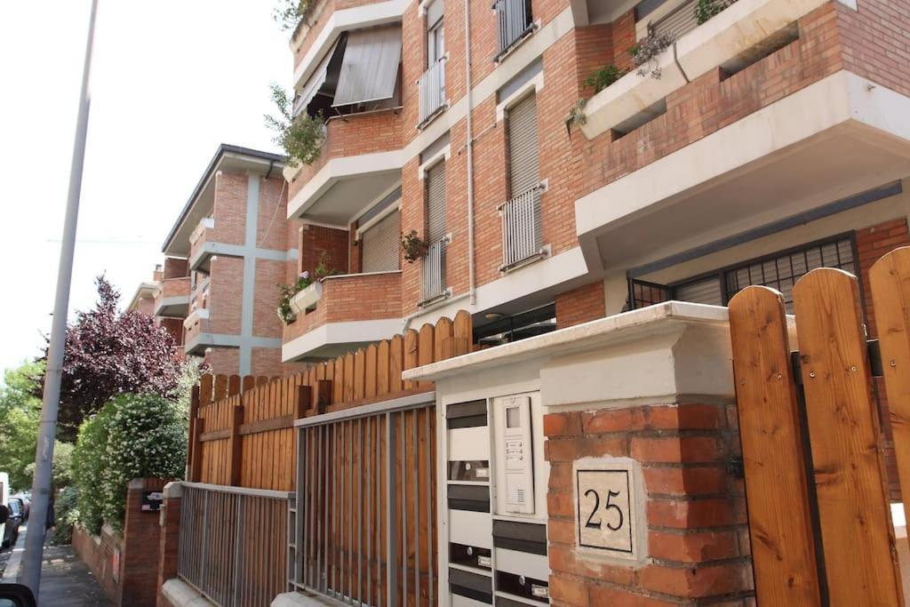 Vatican Flat Cozy With Terrace Apartment