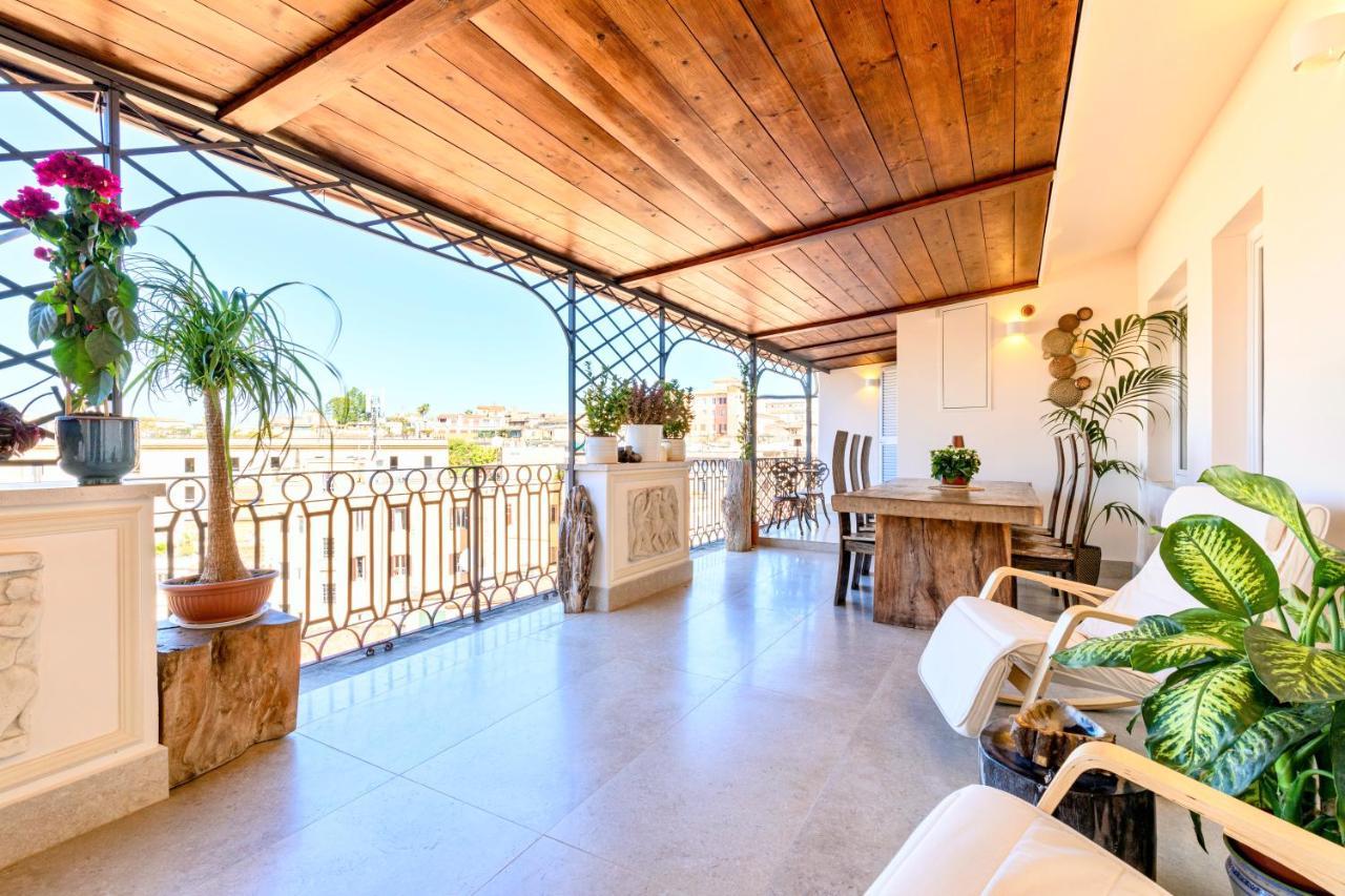 Atticus Forum Romanum Luxury Penthouse Rome