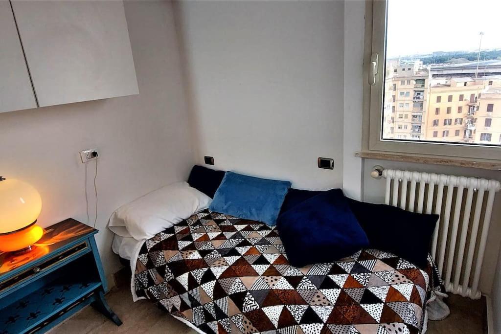 Penthouse Near Rome, Free Parking. Appartement *