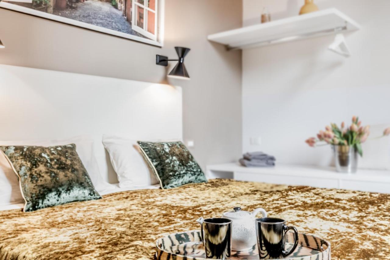 Th Trastevere Luxury-s.cosimato 2bd-2bt Rome