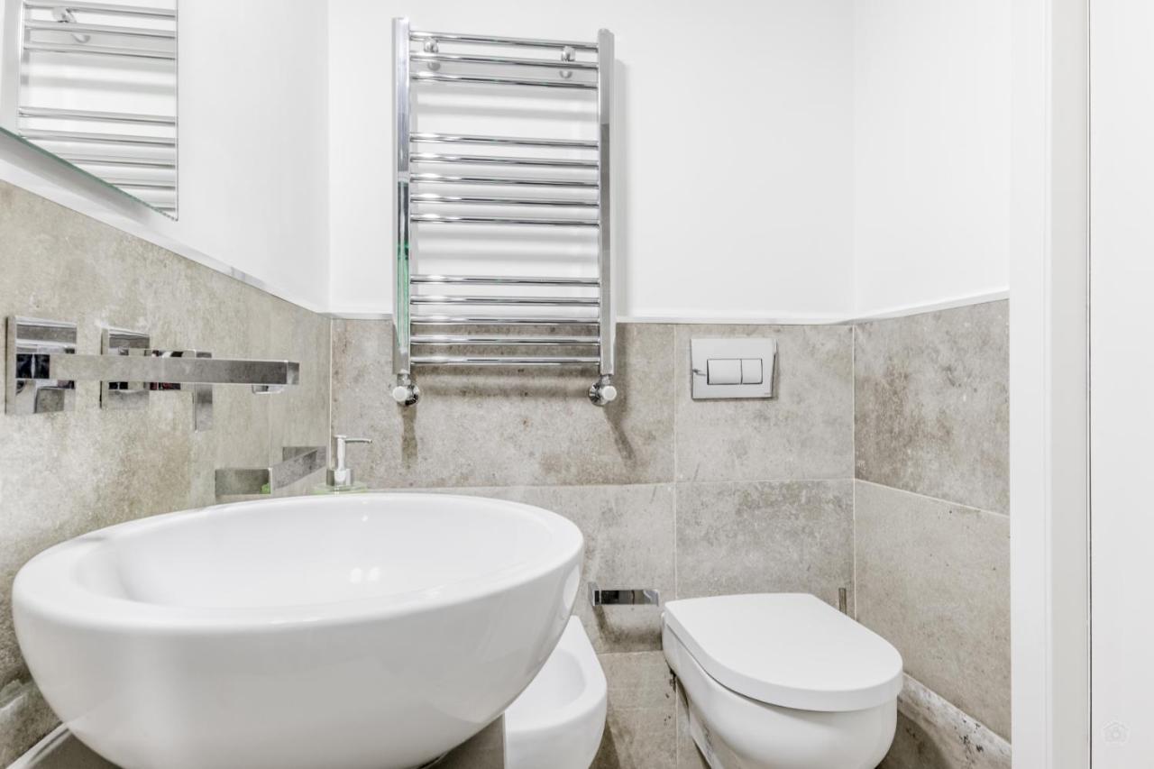 Th Trastevere Luxury-s.cosimato 2bd-2bt Apartment