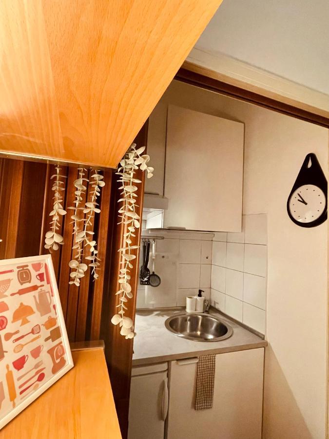 Downtown Apartment_sistina * Rome