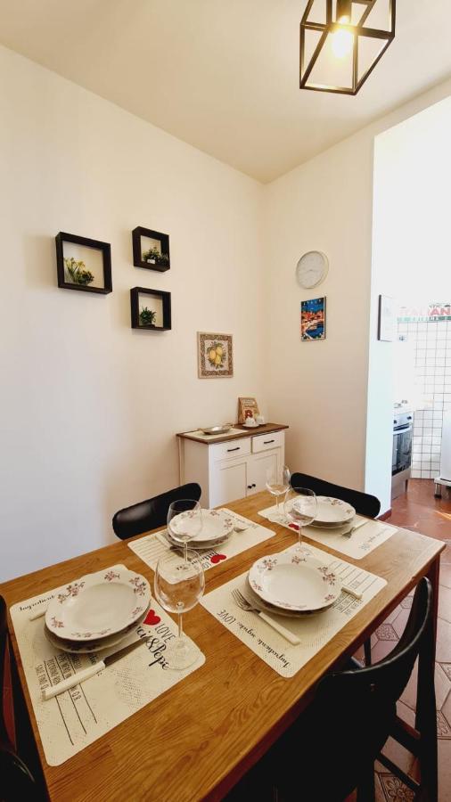 Trastevere Rome's Heart Charming & Cozy 3 Apartment Rome