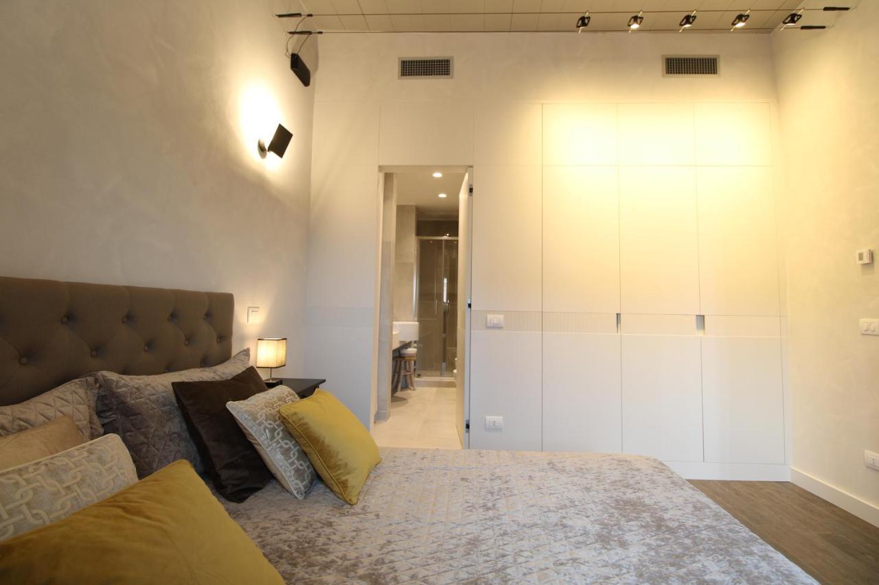 Elegant And Luxury @altare Della Patria *