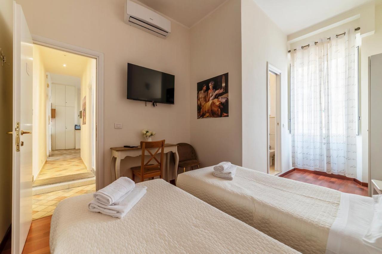 Apartment 4-rooms Flat At Vatican *