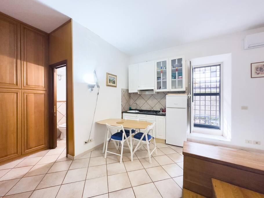 Studio, Metro+train To Fco Apartment Rome