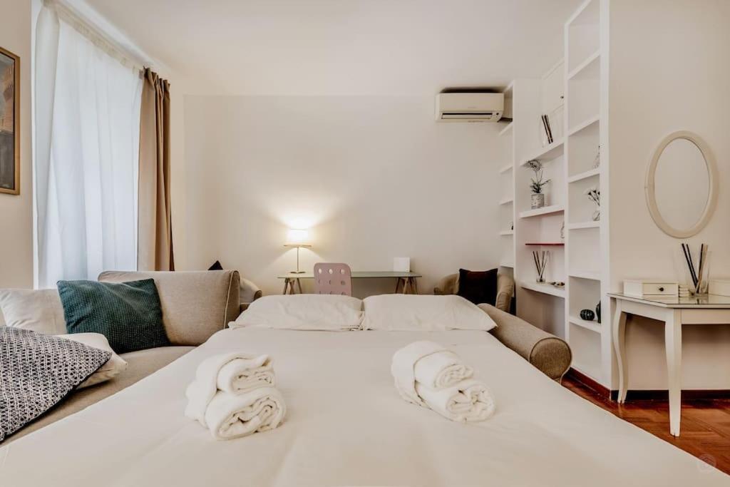 Casa Del Borgo Elegant 200 M From The Vatican 8/pax Appartement *